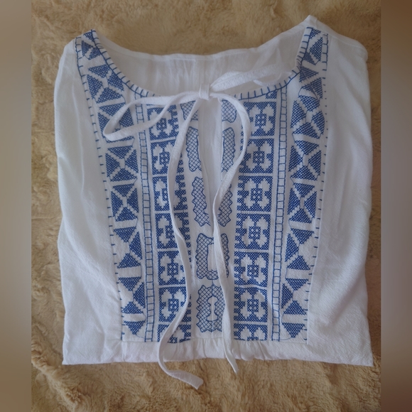 ⚡2/$20⚡🆕VCAY Geo Print Tie Neck Ruffle Hem Smock Dress - Picture 9 of 9